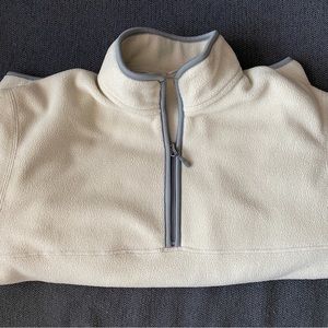 Uniqlo men’s quarter-zip white sweater